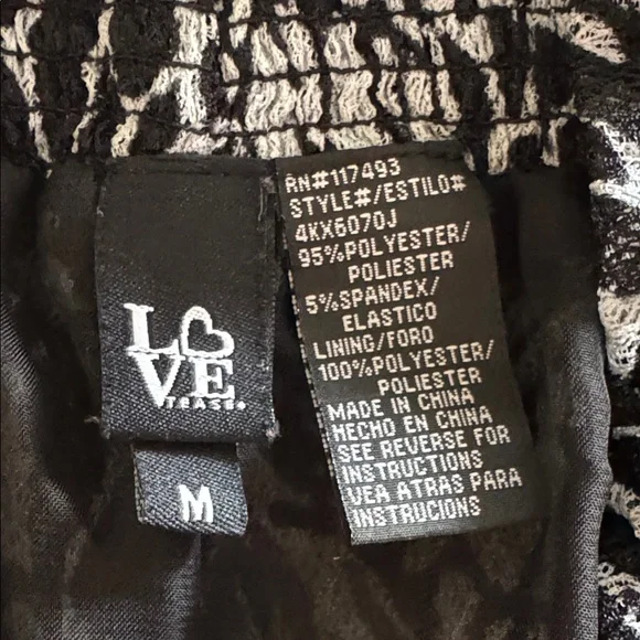 Love Tease Black Gray Abstract Animal Print Ruffle Textured Shrug Womans sz Med - Picture 2 of 6